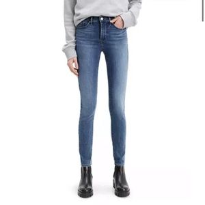 New Levi’s Women’s 311 Skinny Jeans